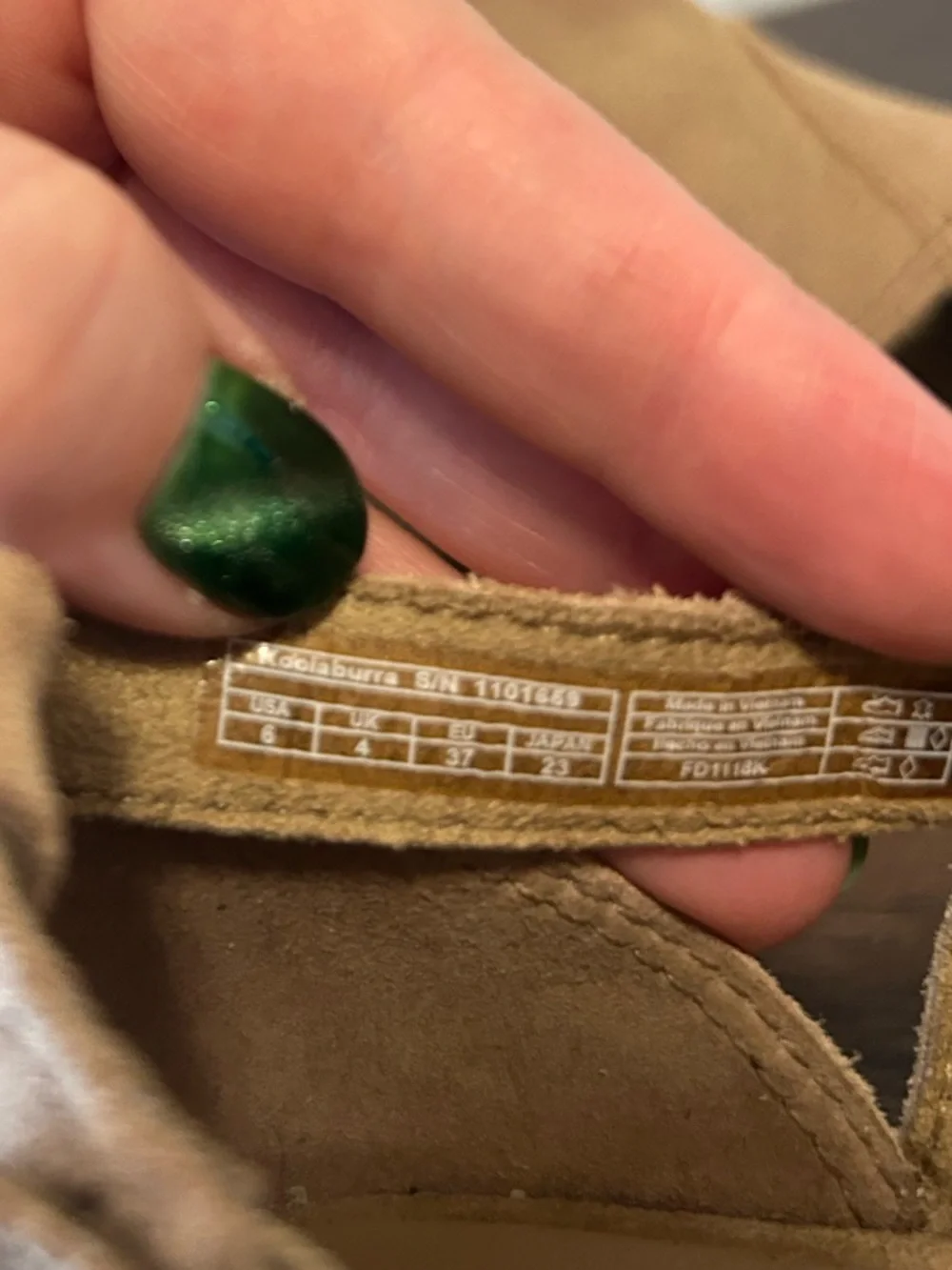 Koolaburra by Ugg Kaiah Suede Sandals